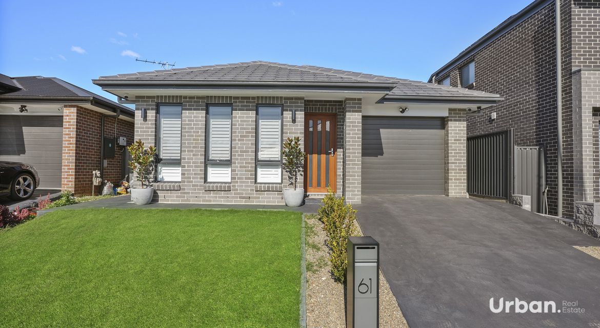 Austral 61 Little Street