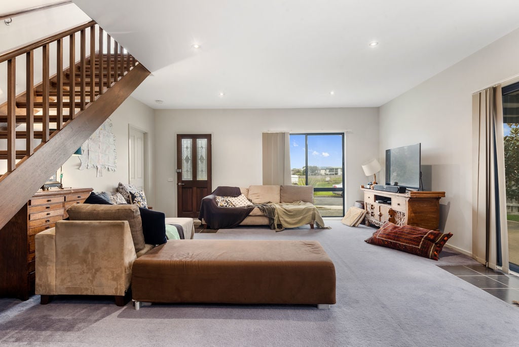 18 Scenic Drive, Apollo Bay, VIC, Apollo Bay - Thumbnail 3