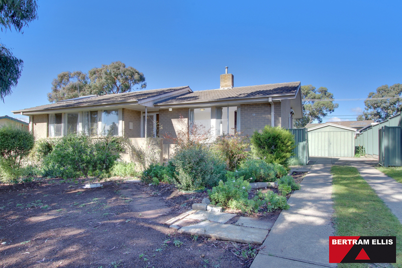 Real Estate For Sale 5 Epacris Place Rivett , ACT