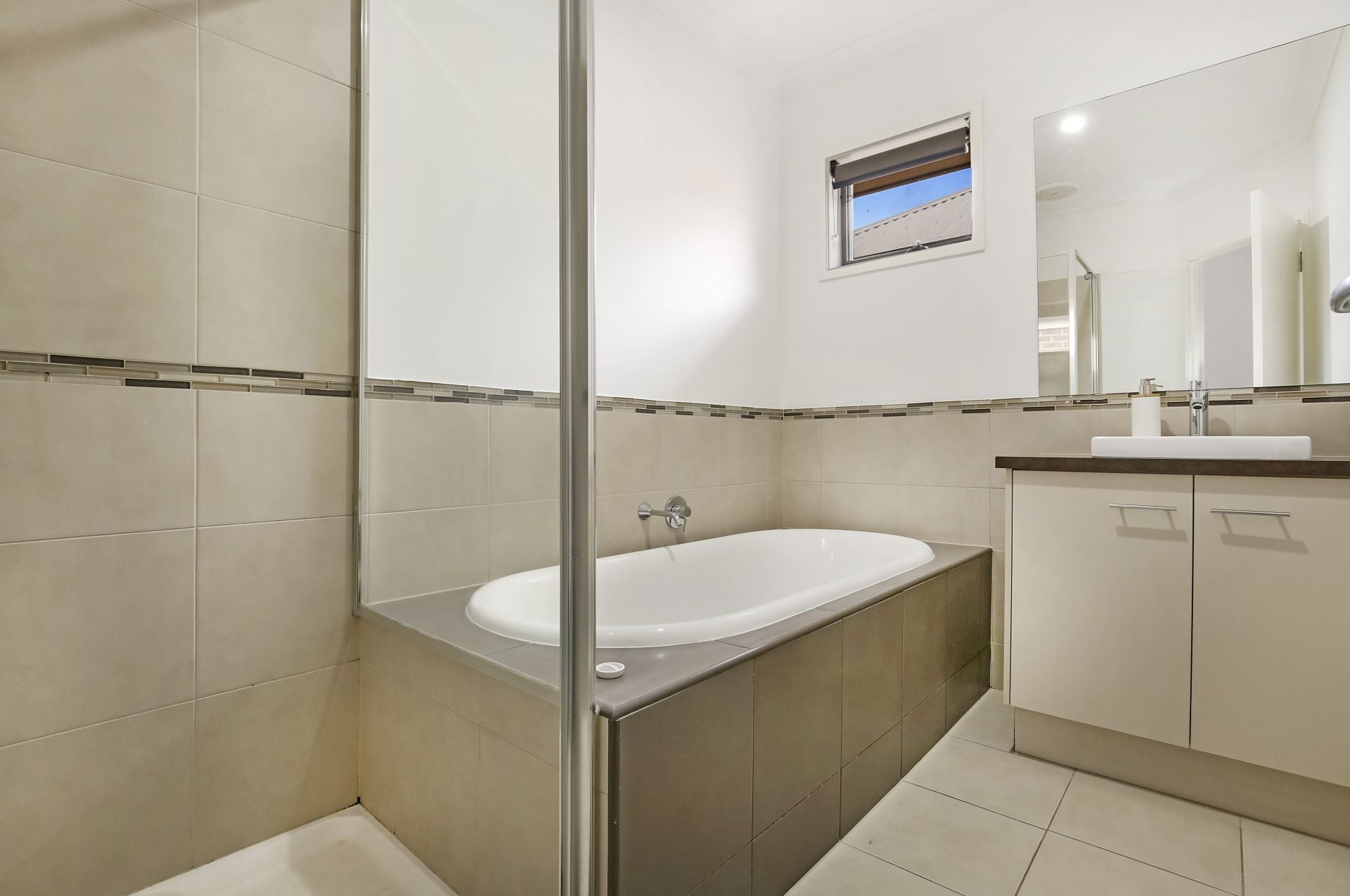 'ROOM TO MOVE' (land size 540m2 approx.)