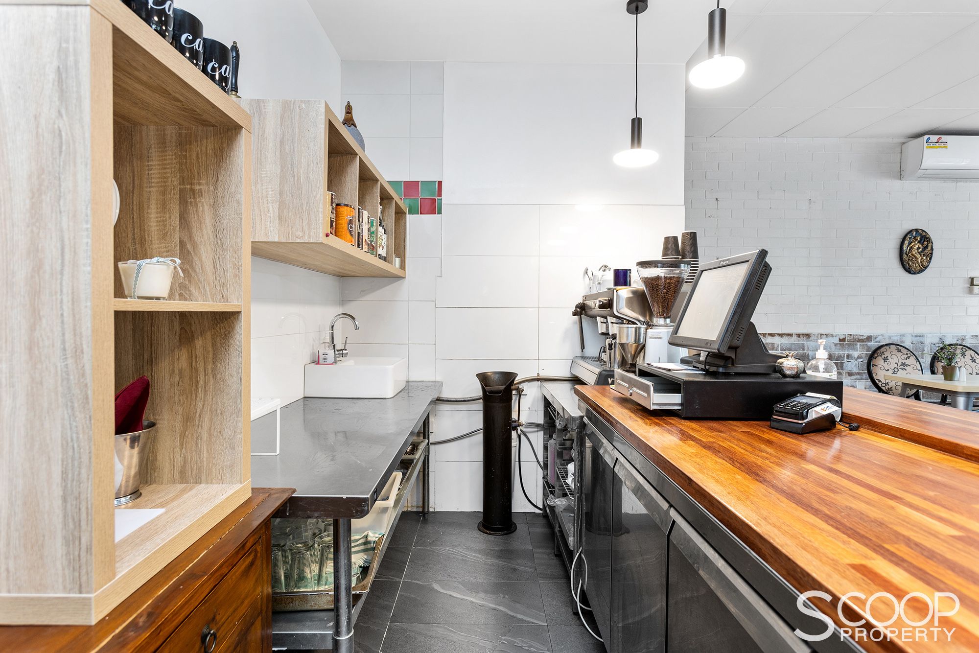 Real Estate For Commercial Lease 3/2310 Albany Highway Gosnells , WA