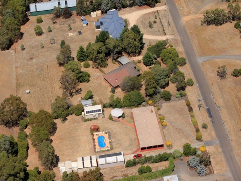 35 Metcalfe Drive, Romsey - Thumbnail 5