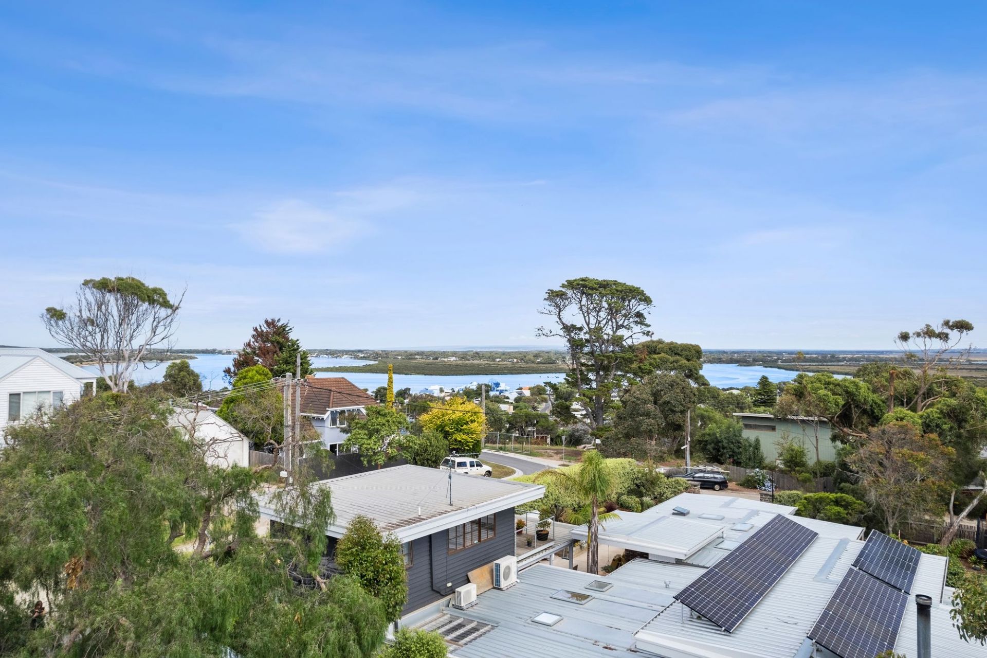 19 Asbury Street West Ocean Grove VIC, Ocean Grove - Thumbnail 3