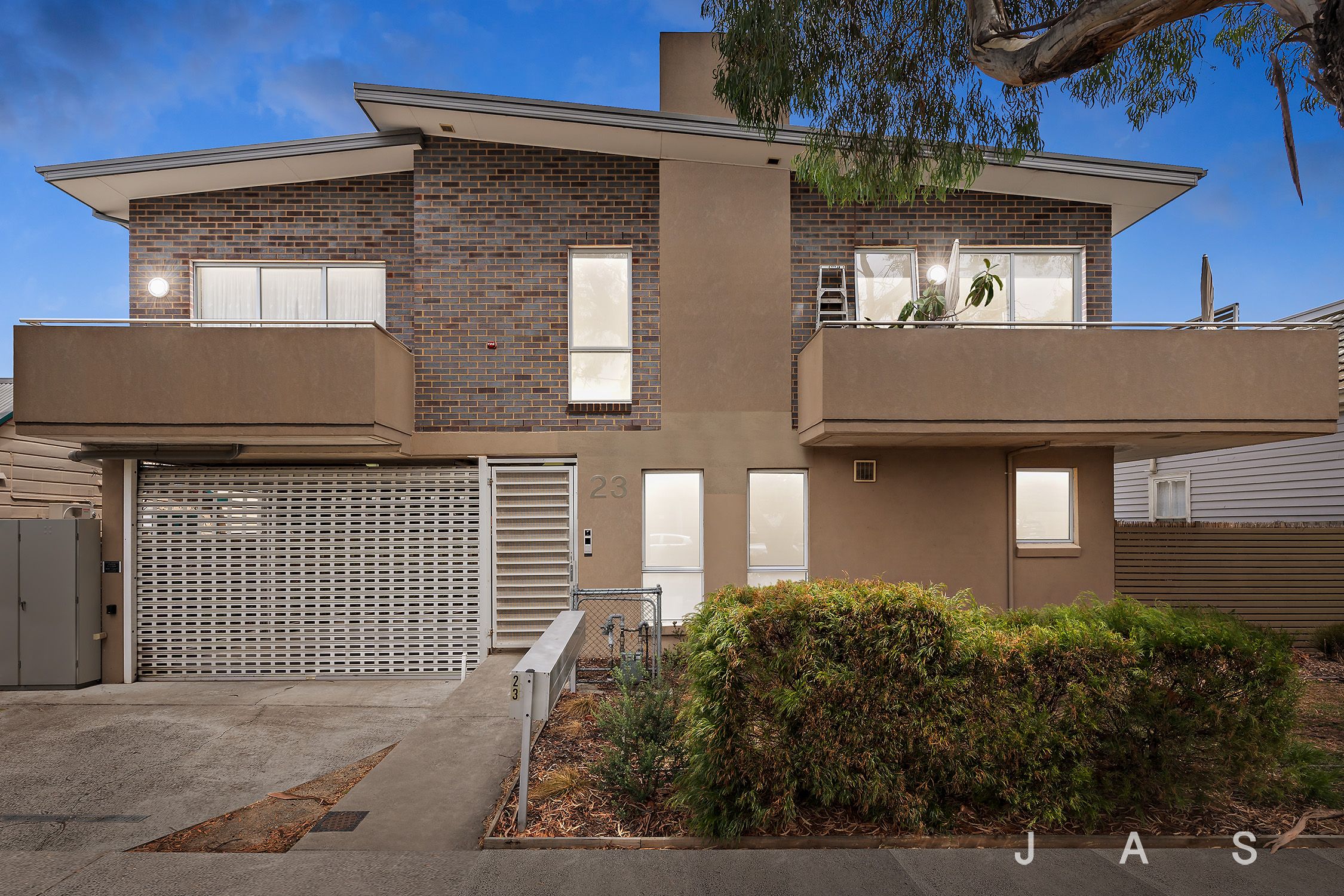 7/23 Pickett Street Footscray VIC, Footscray - Thumbnail 2