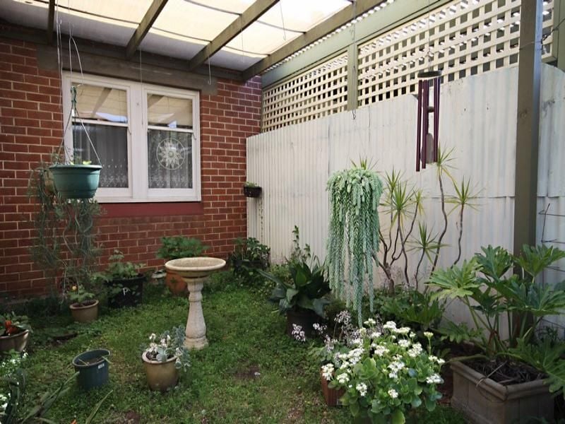  South Plympton 5038