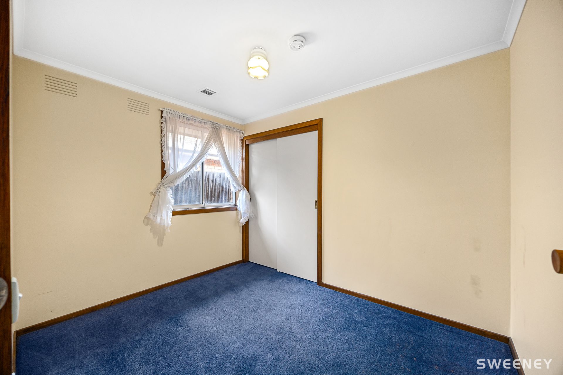 4 Peppermint Court, Altona Meadows - Thumbnail 8