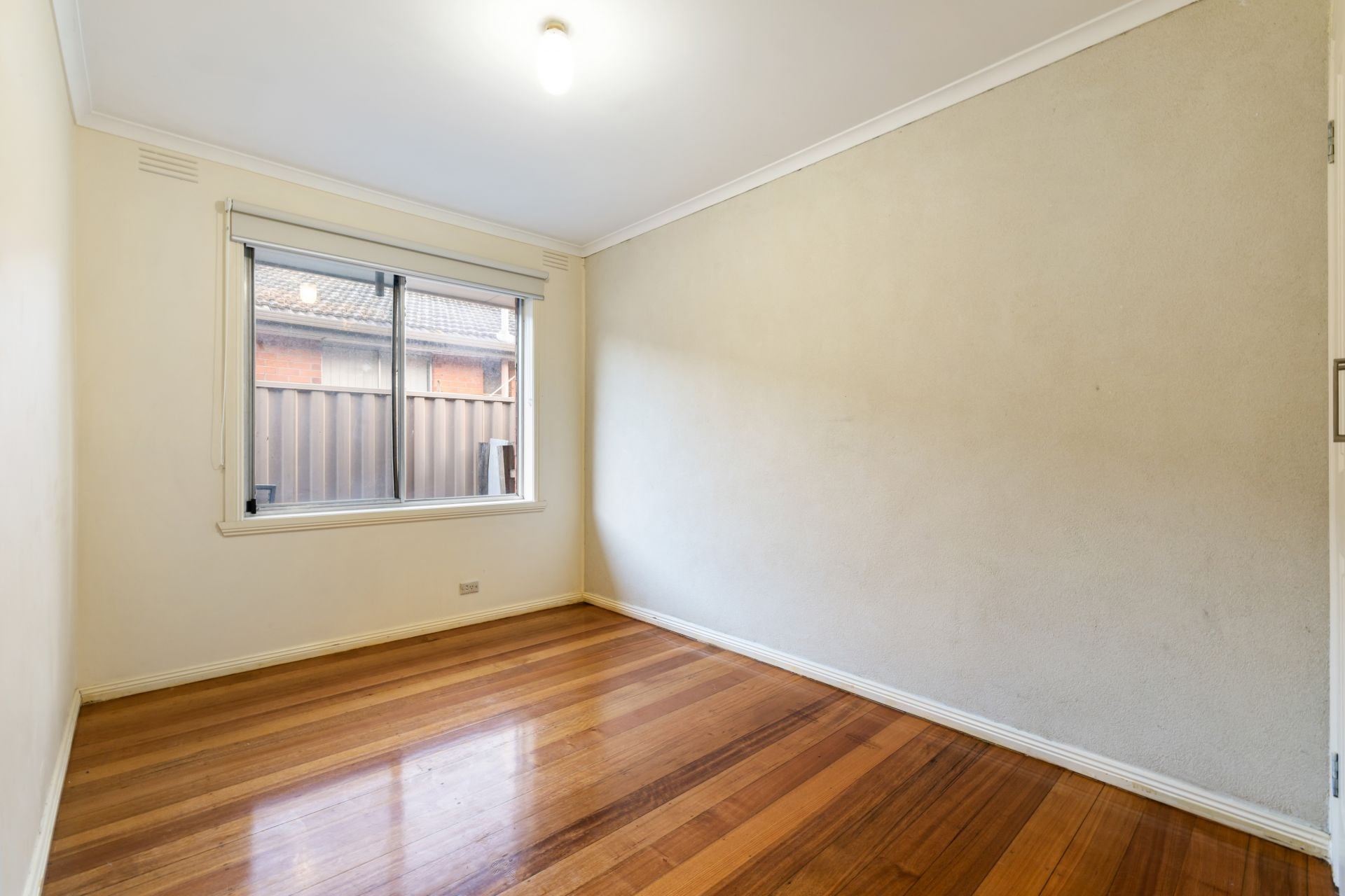 2 BEDROOM DELIGHT.