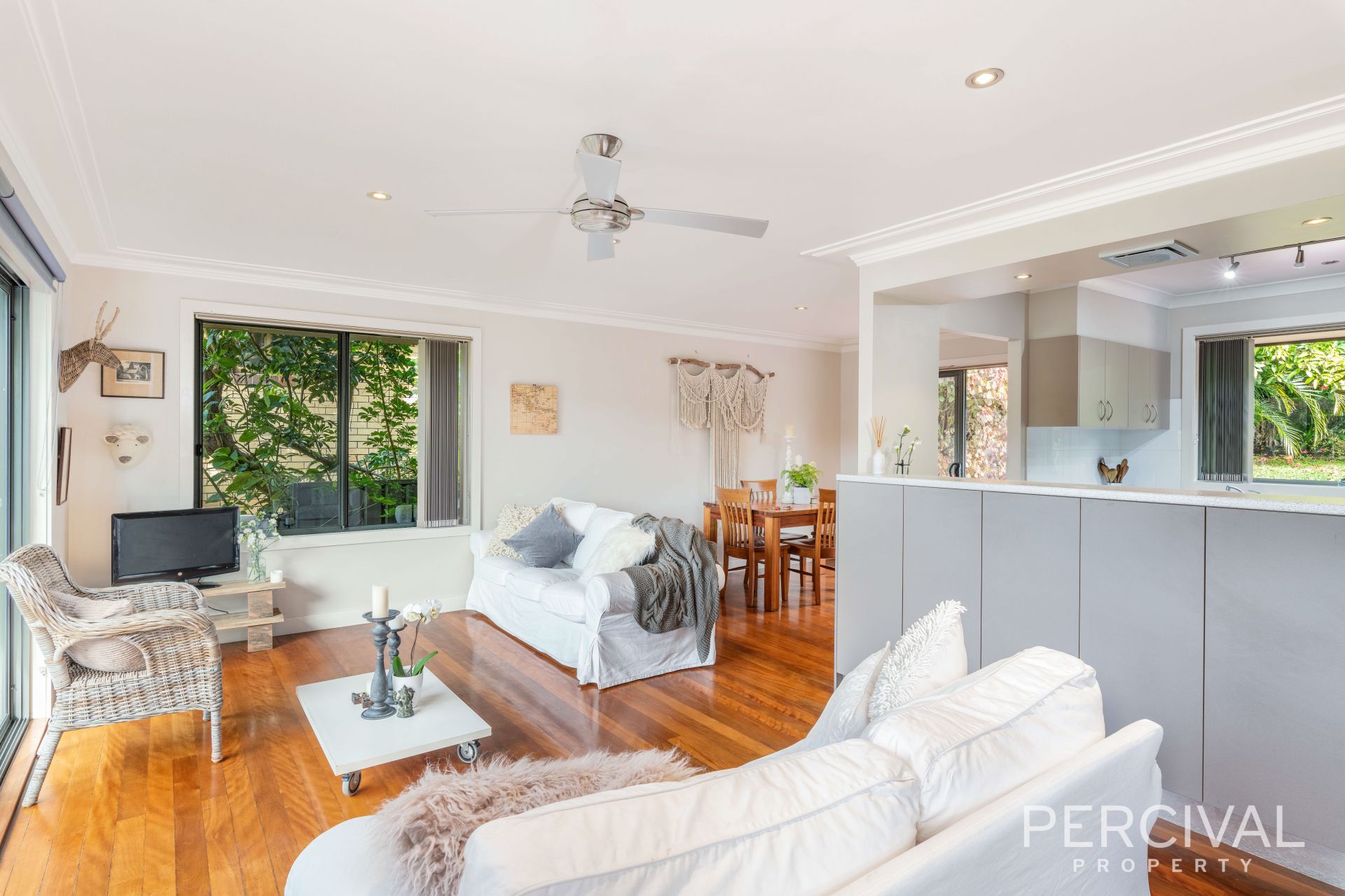 15 Sunnyside Crescent Port Macquarie NSW, Port Macquarie - Thumbnail 3