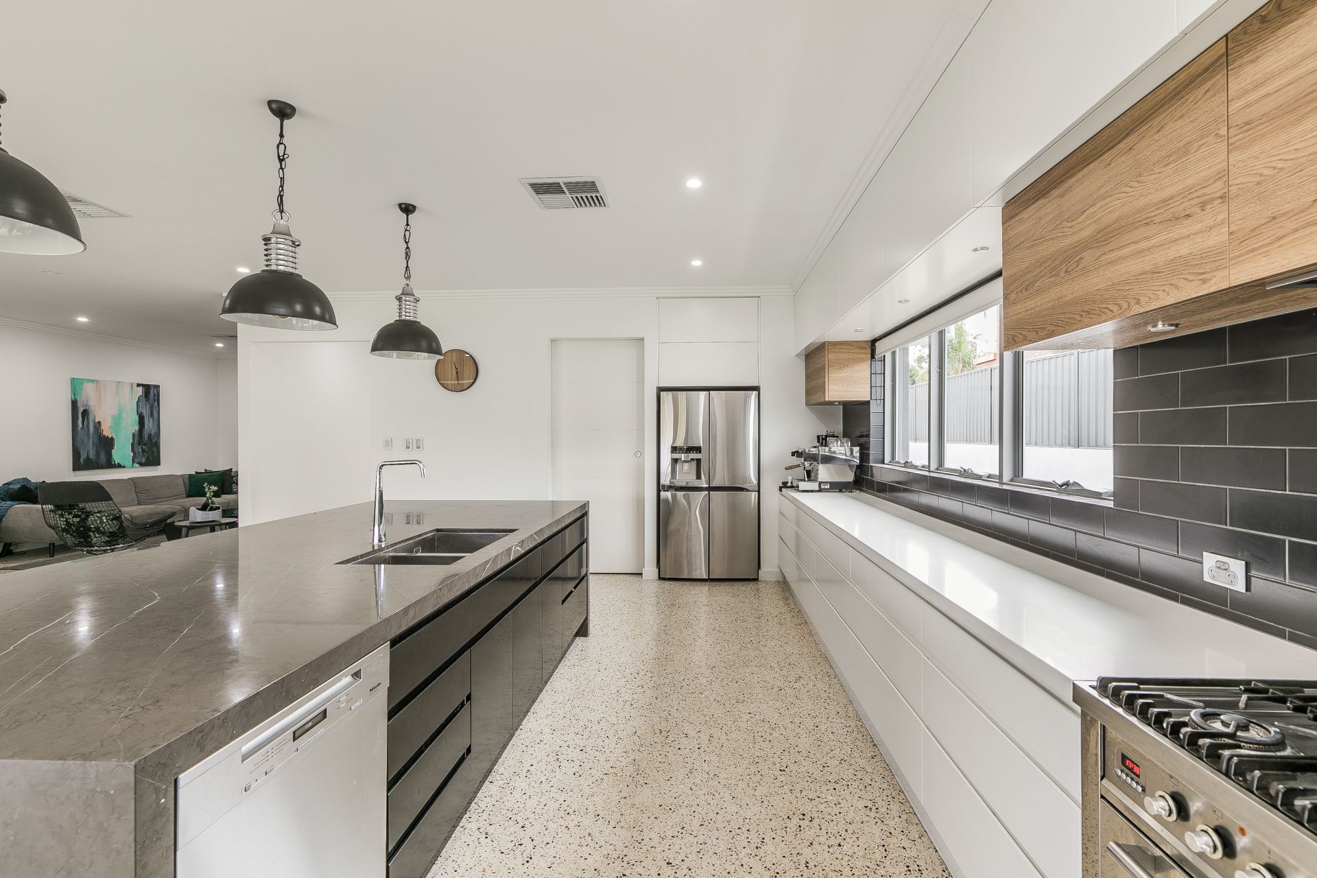 25 Orangedale Road Lesmurdie WA, Lesmurdie - Thumbnail 5