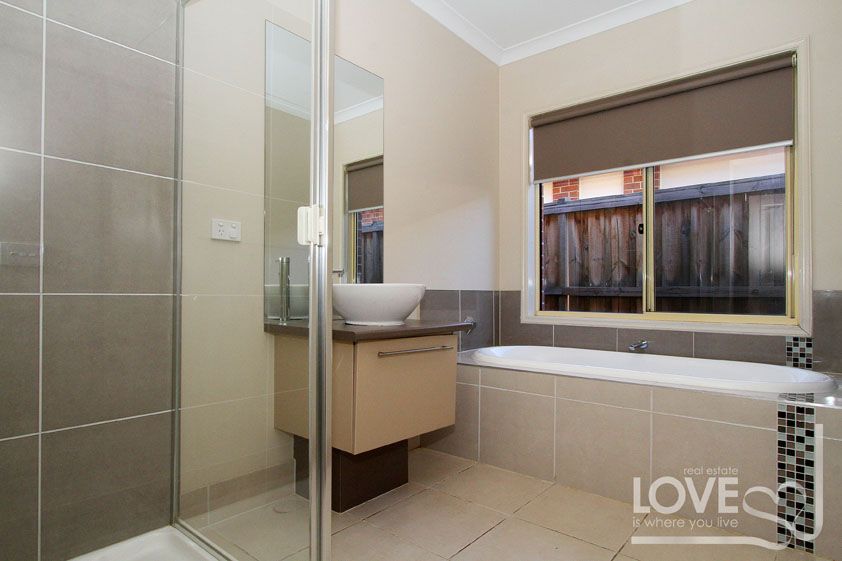 Sensational Floorplan And Offering 4 Bedrooms