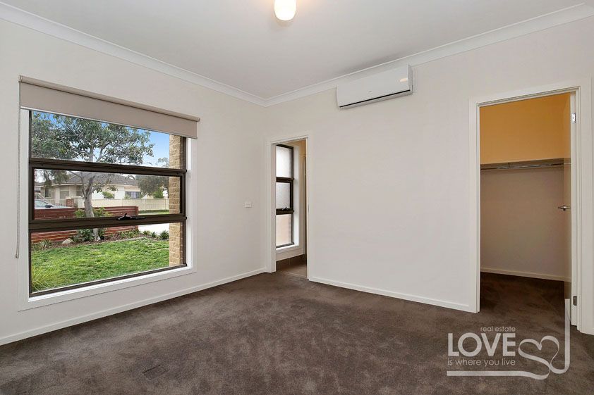 MODERN RESIDENCE OFFERS WINNING LIFESTYLE