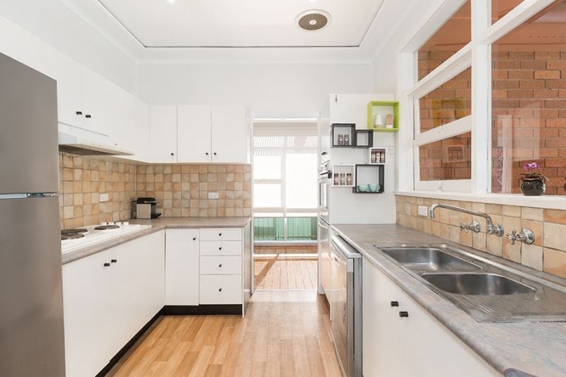 6 Laguna Street, Caringbah South, Caringbah South - Thumbnail 4