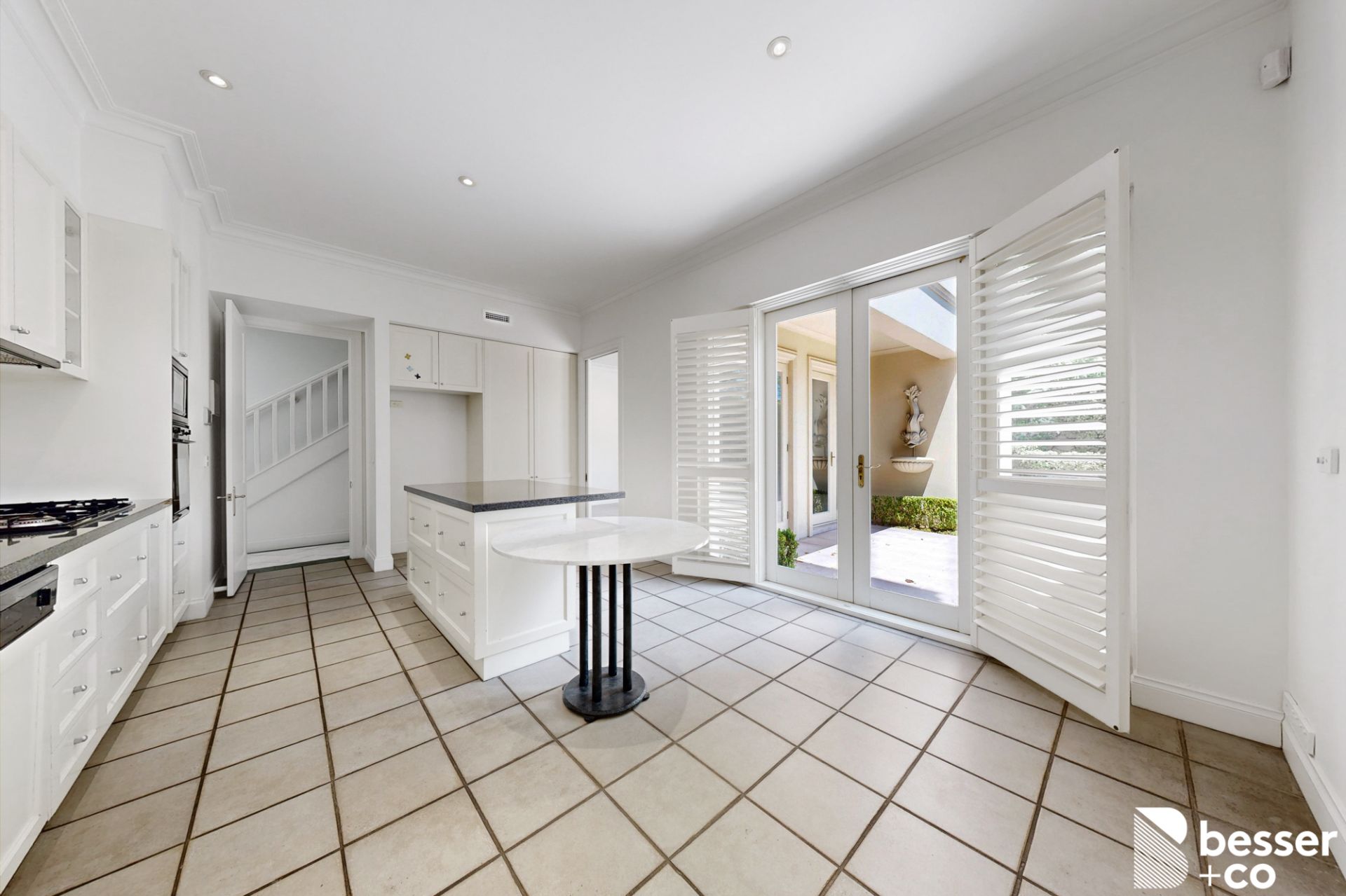 2A May Road, Toorak - Thumbnail 7