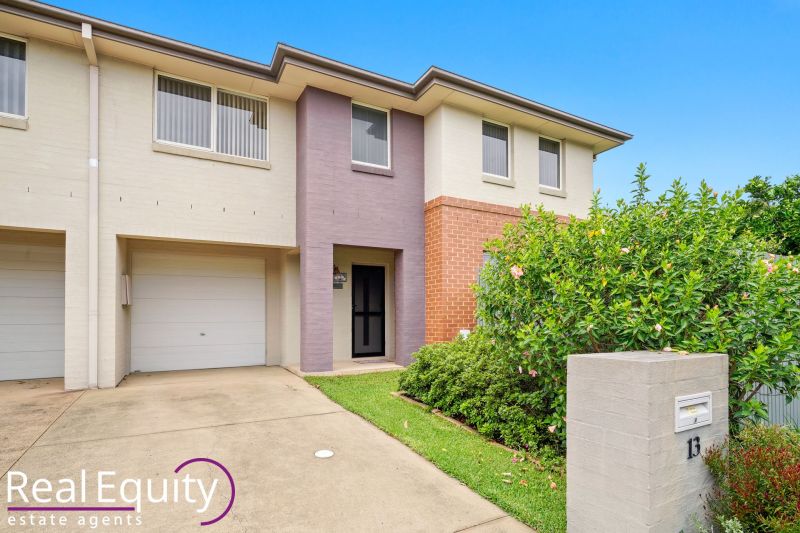 Real Estate For Sale 13 Howden Street Holsworthy , NSW