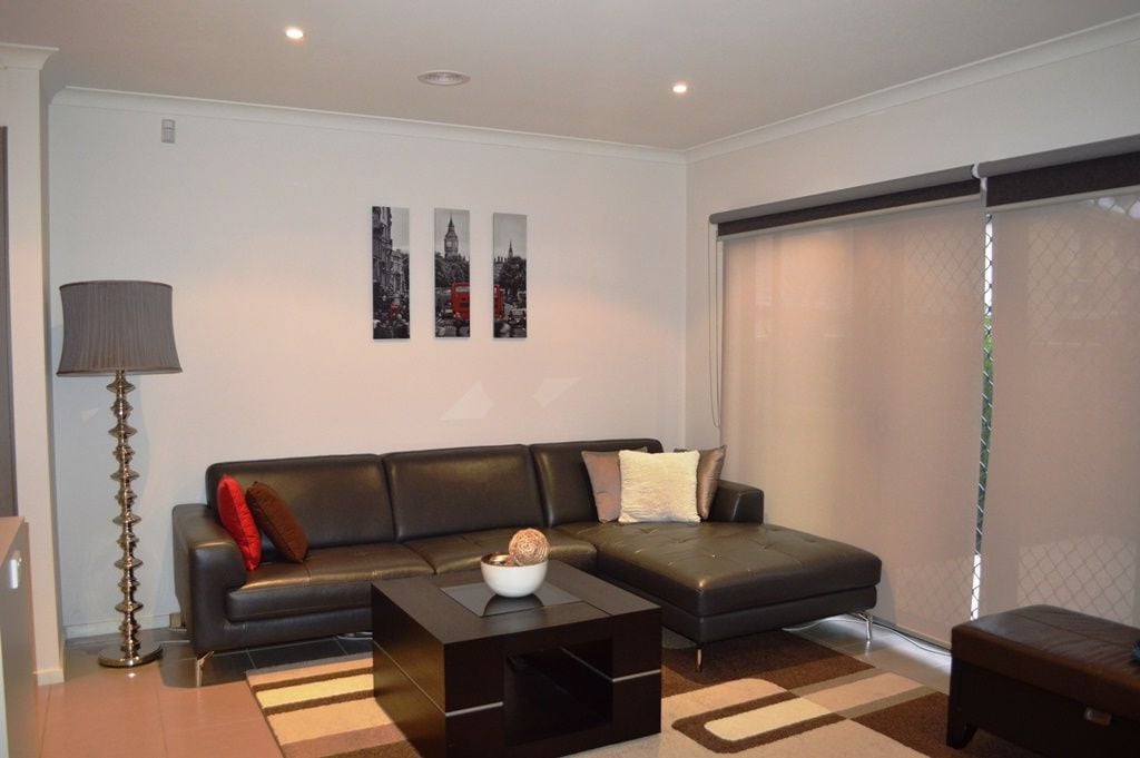 TOWNHOUSE TEMPTATION