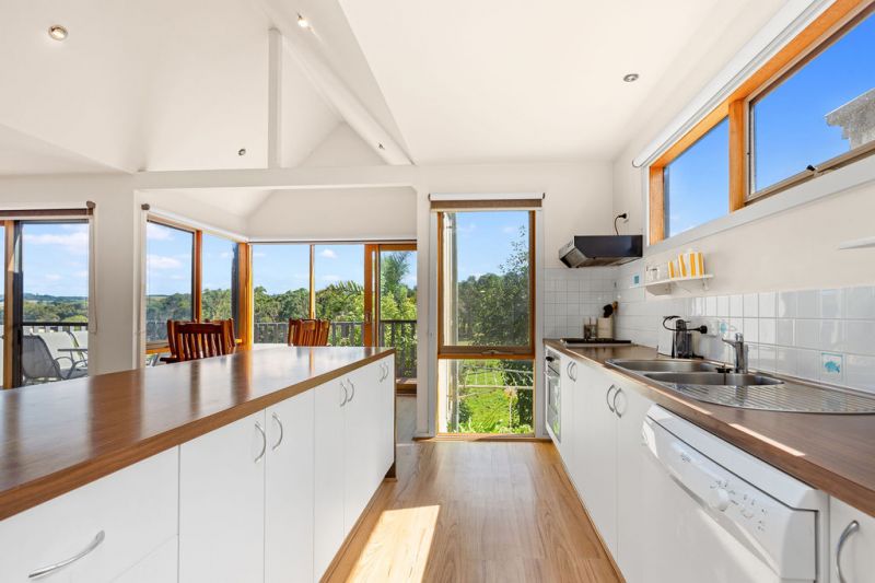 9 The Otway Vista Apollo Bay VIC, Apollo Bay - Thumbnail 3