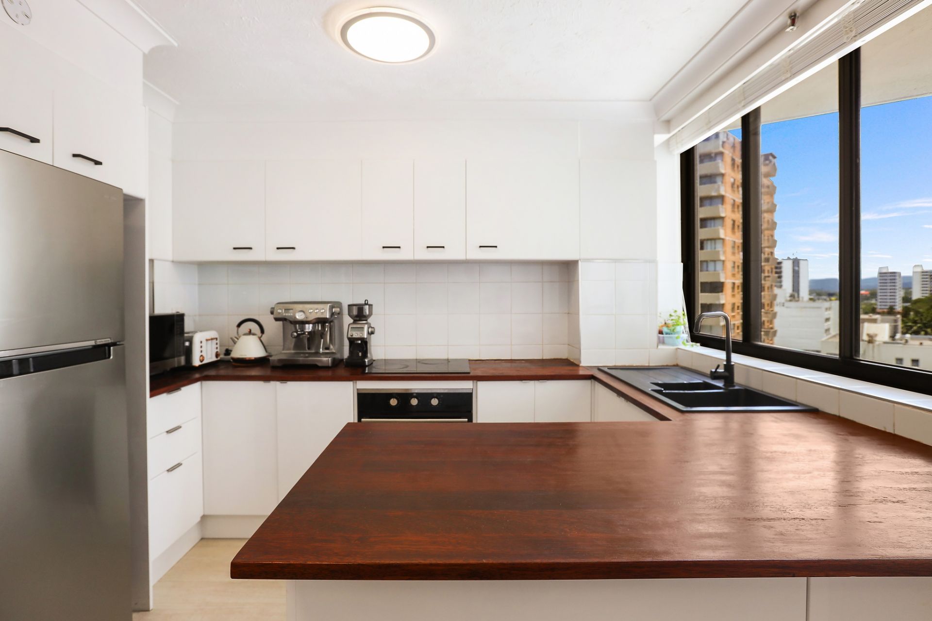 808/18 Hanlan Street Surfers Paradise QLD, Surfers Paradise - Thumbnail 3
