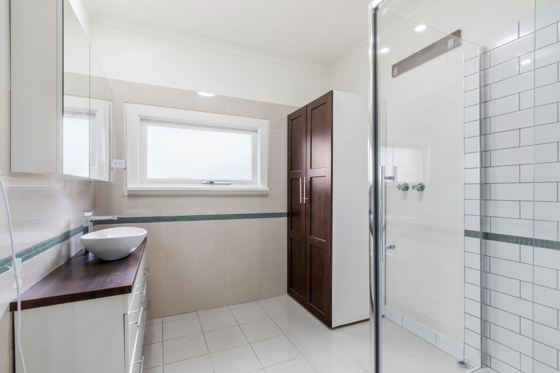 Perfectly Positioned, 3 Bedroom Home!
