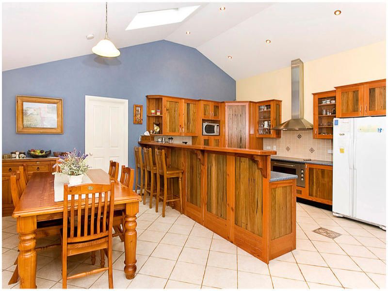 17 Monti Place, North Richmond - Thumbnail 5
