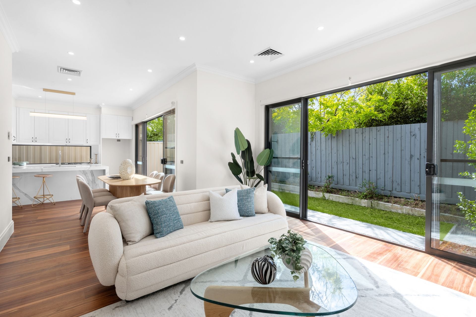 4/8 Camelia Street Box Hill VIC, Box Hill - Thumbnail 4