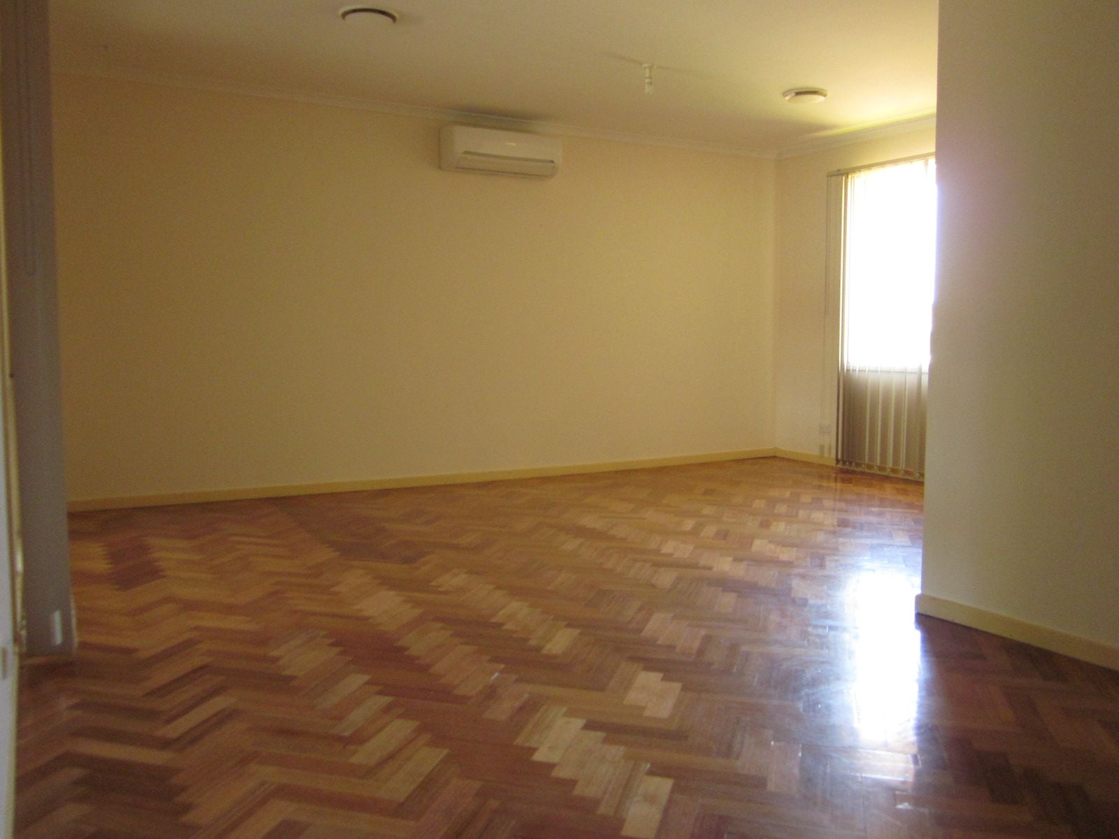 GREAT HOME IN A PERFECT, PEACEFUL LOCATION
