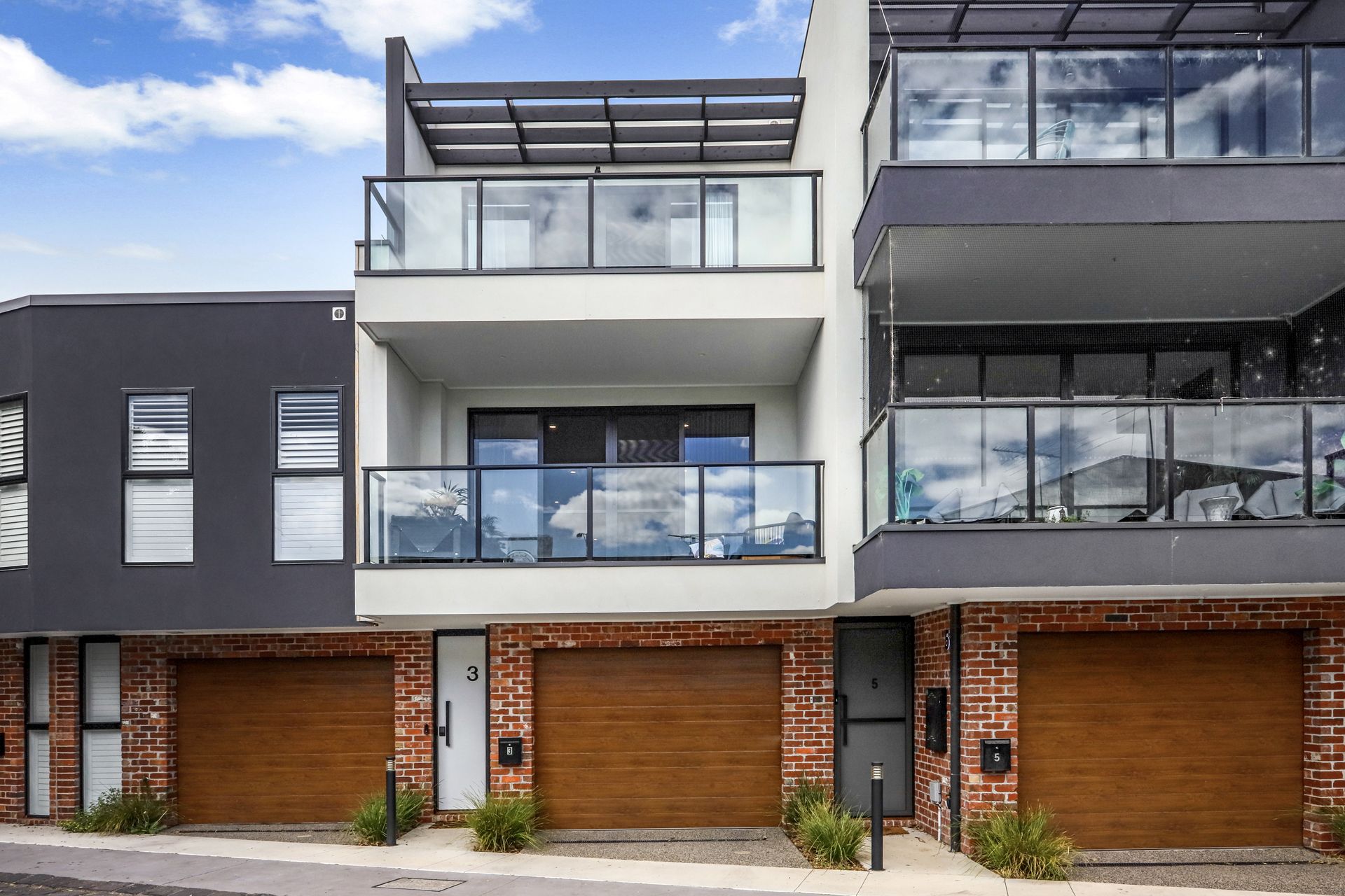 3 Kelso Lane Footscray VIC, Footscray - Thumbnail 2