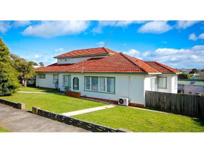 44 Don Road, DEVONPORT, Devonport - Thumbnail 4