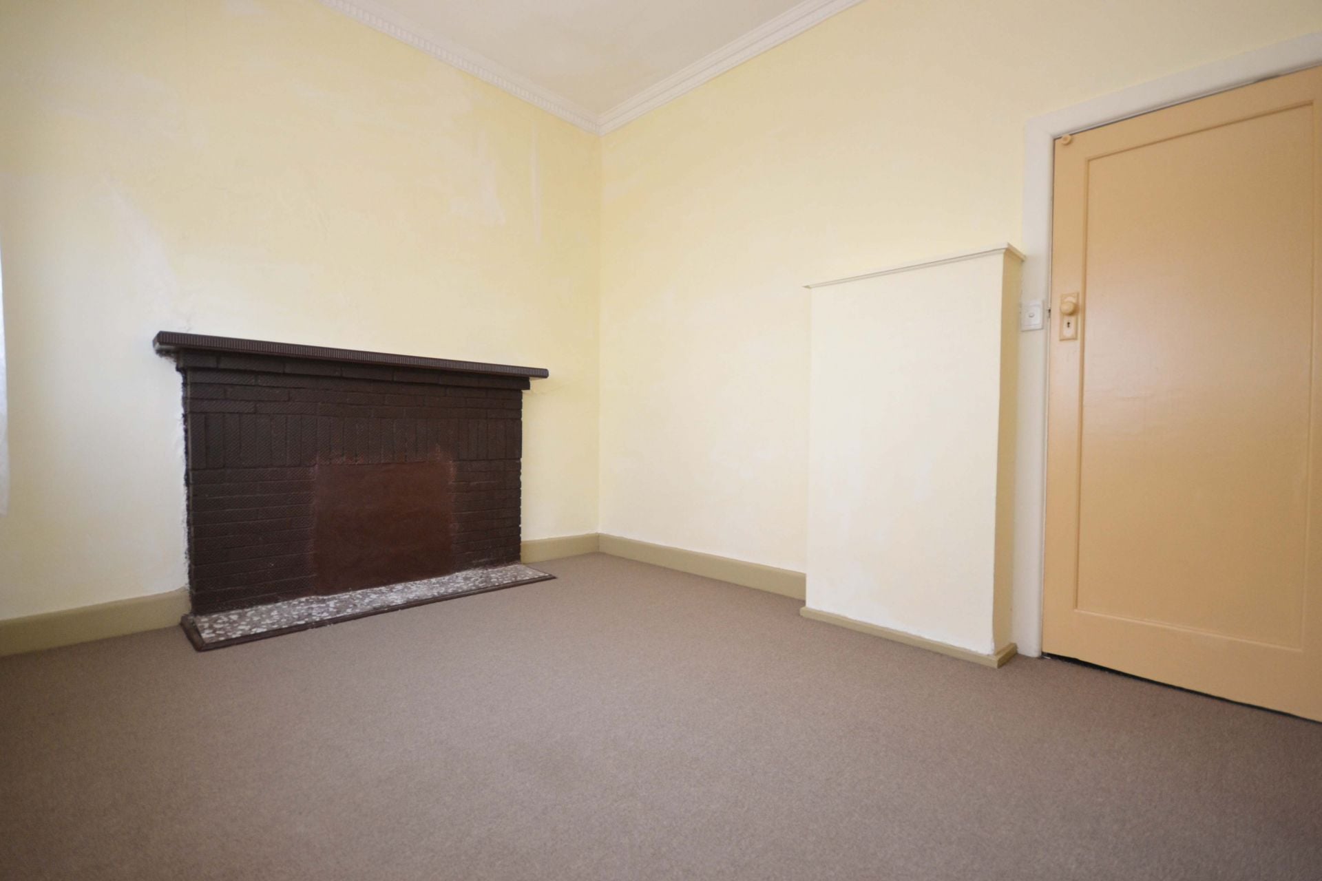 PERFECTLY LOCATED THREE BEDROOM HOME