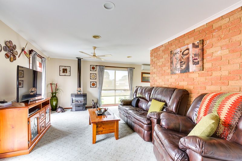 19 Cowie Street, Ballan - Thumbnail 4
