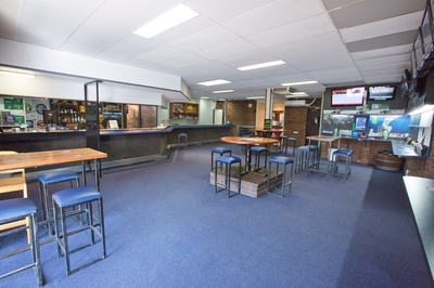 Freehold Hotel Motel for Sale - Sportsmans Arms Hotel, Deniliquin