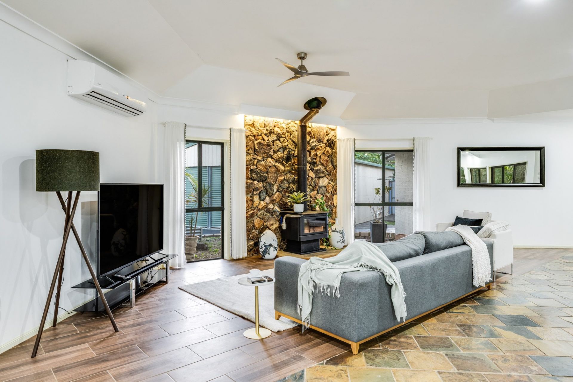 $ 1,200,000, Nerang - Thumbnail 8