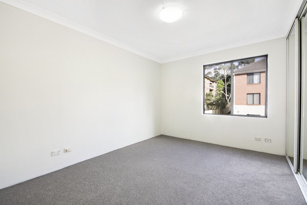 Well Presented 3 Bedroom Apartment