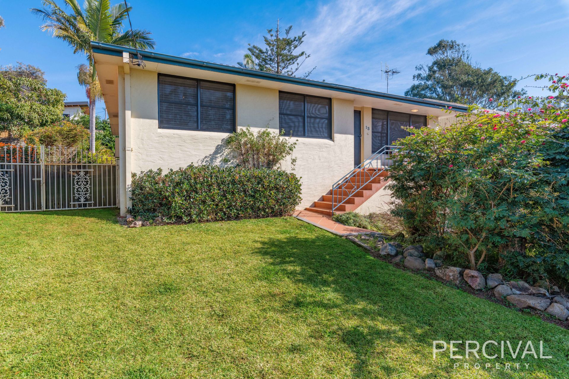 13 Lee Street Port Macquarie NSW, Port Macquarie - Thumbnail 2