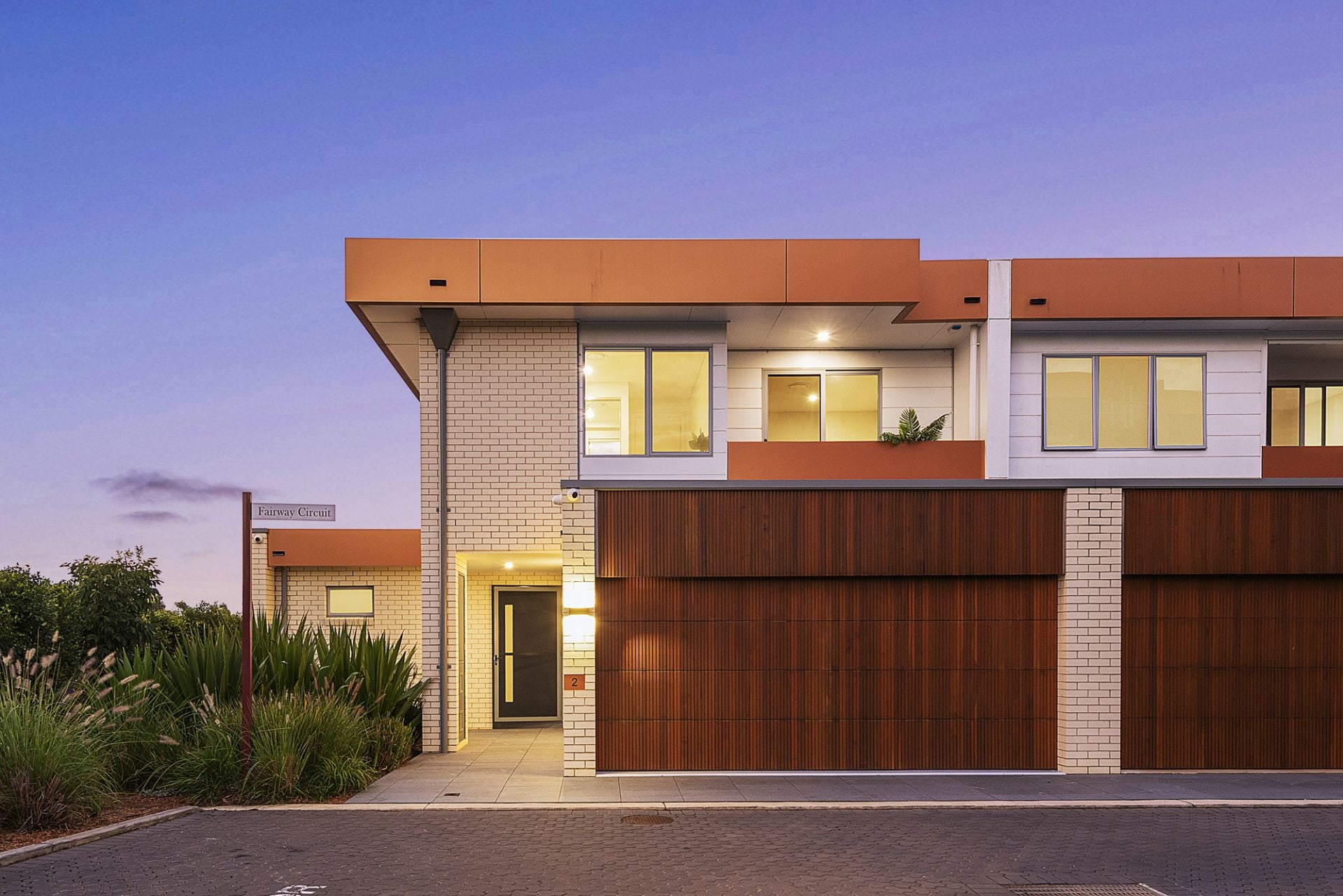 2 Fairway Circuit, Strathfield, Strathfield - Thumbnail 2