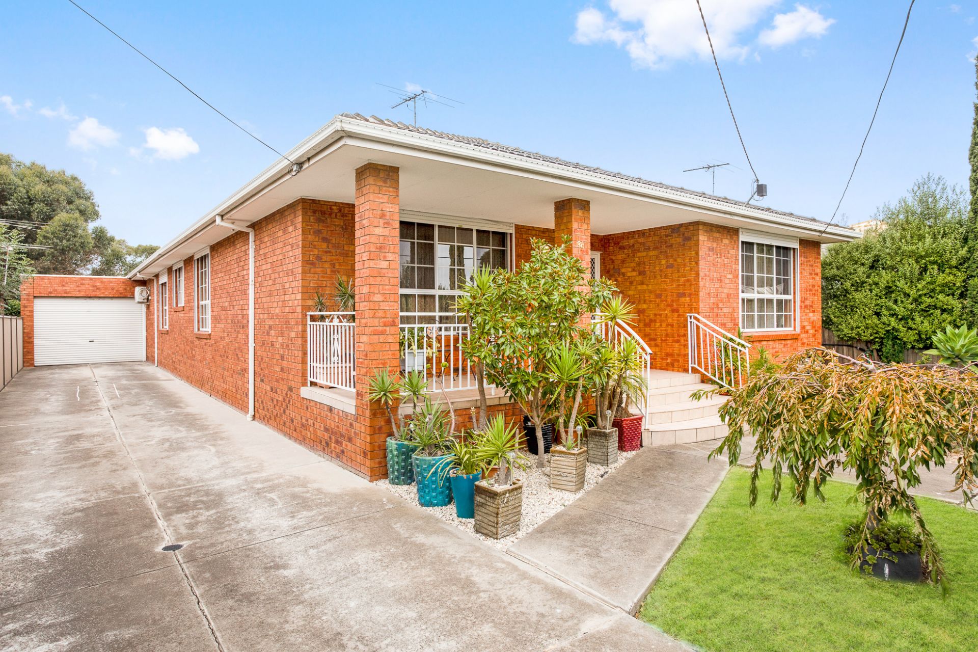 36 Delphin Avenue, Altona North - Thumbnail 2