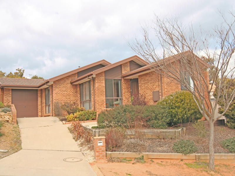 9 Hughes Crescent, Ngunnawal - Thumbnail 2