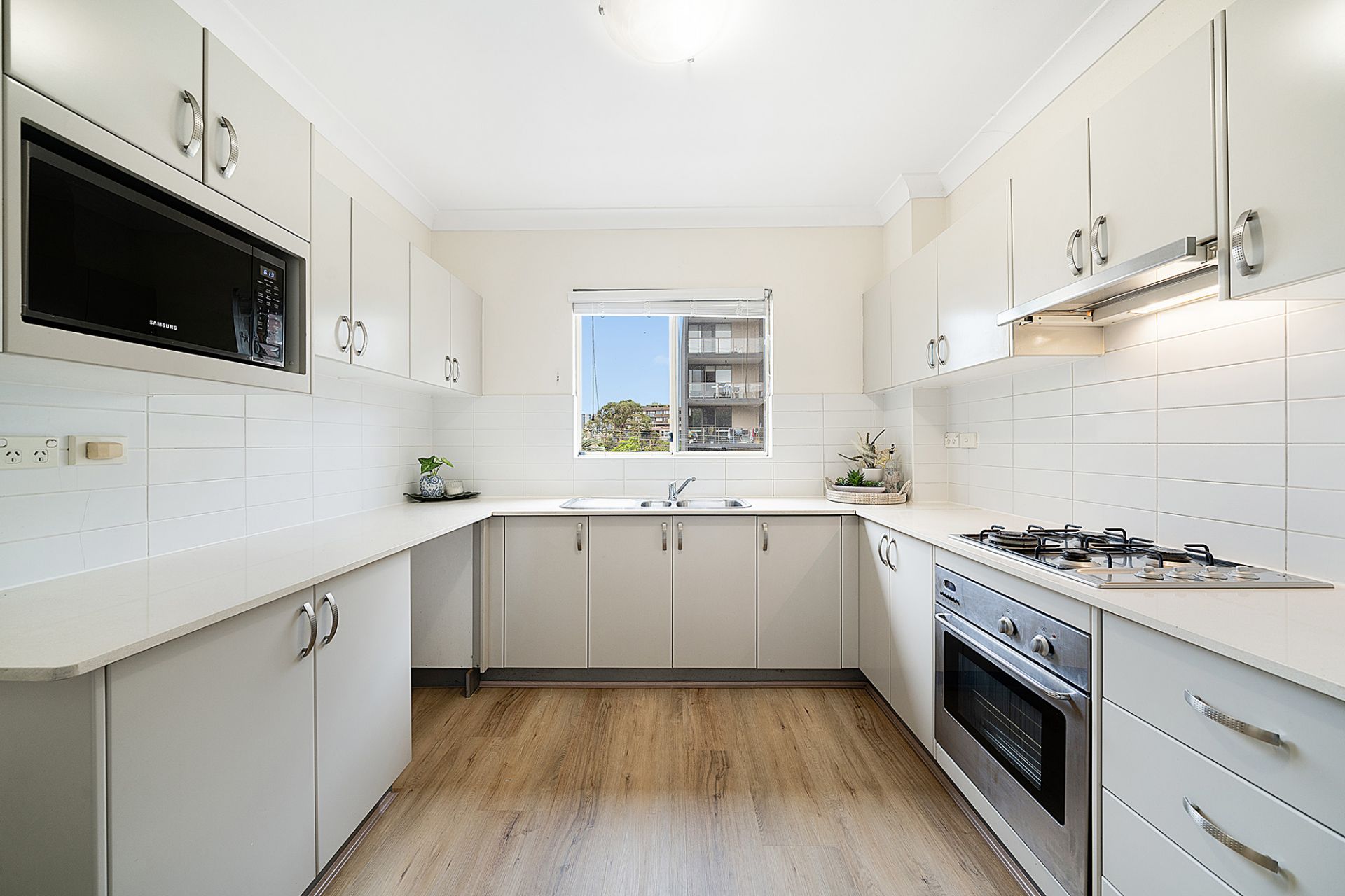 13/7-11 Bridge Road, Homebush, Homebush - Thumbnail 4