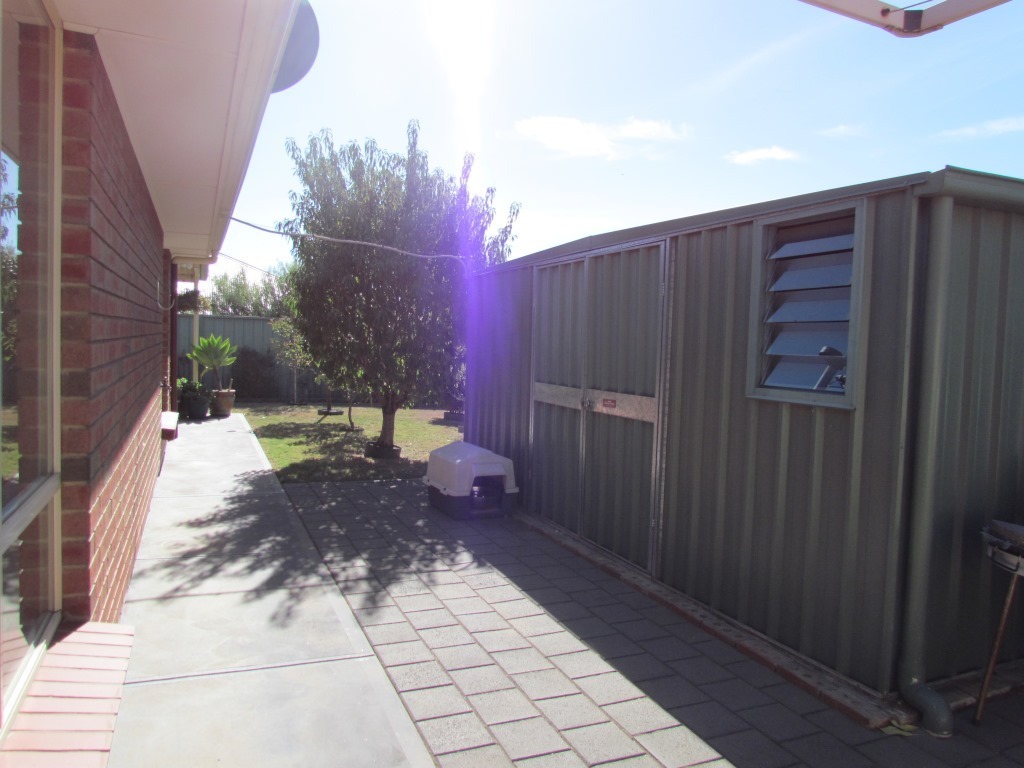 Sold property Undisclosed for 28 Potts Road Evanston Park , SA 5116