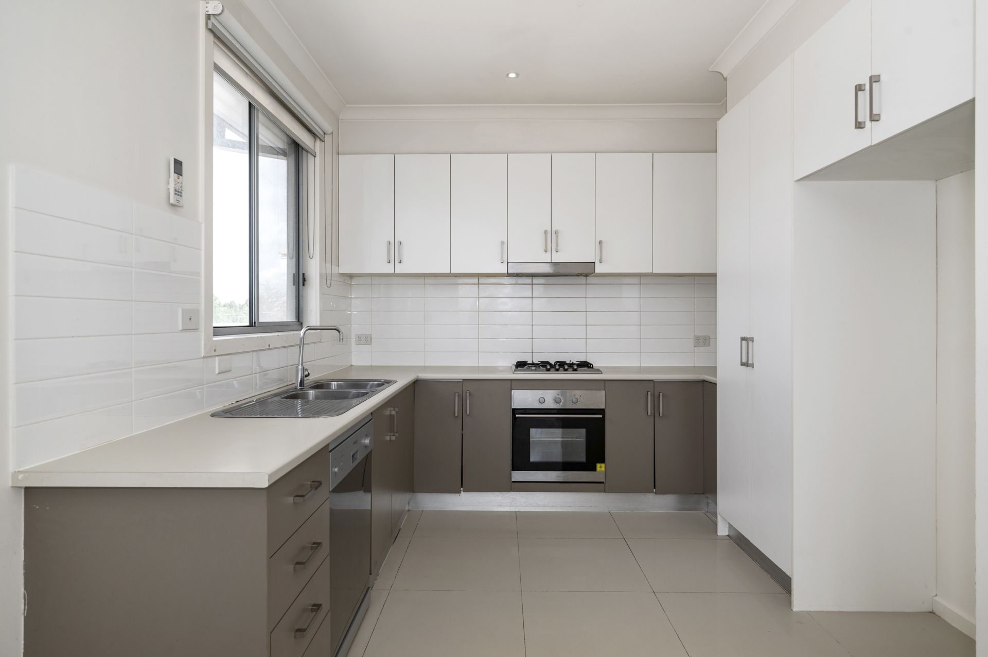 Modern & Low Maintenance