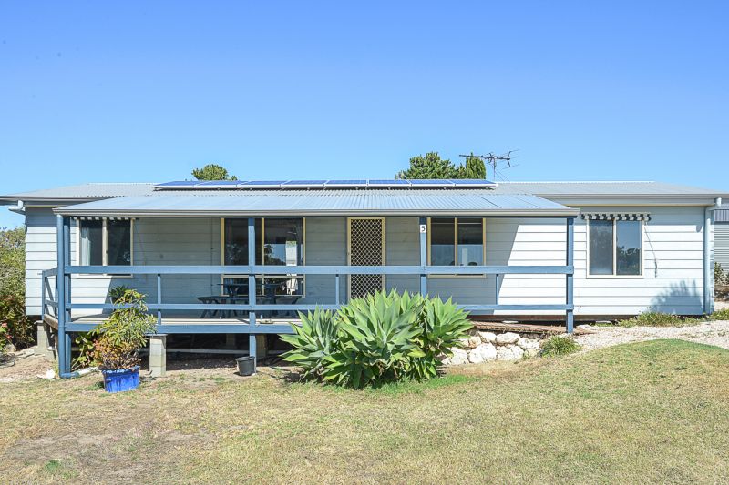 5 Edgewater Road, Clayton Bay South Coast Realty