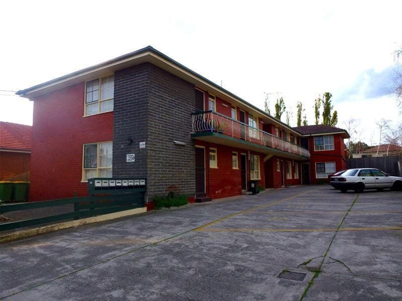 Affordable 1 Bedroom in Excellent Location