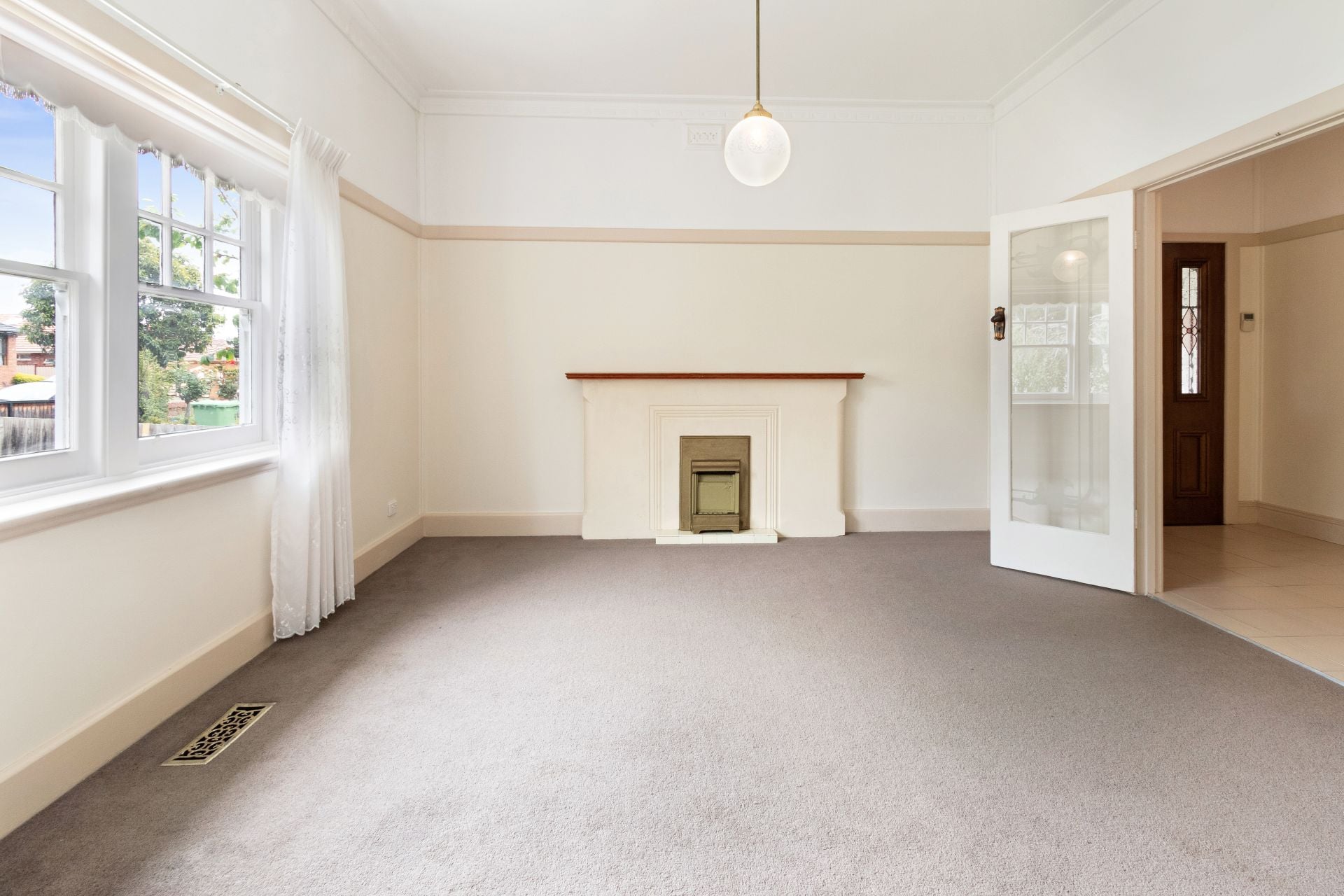 Period Charm in Perfect Location!