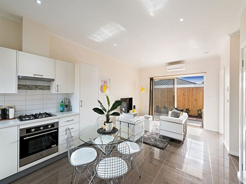 Modern 2 bedroom villa in prime location!