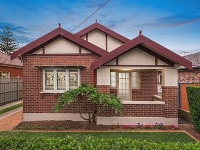 210 Hawthorne Parade, Haberfield, NSW