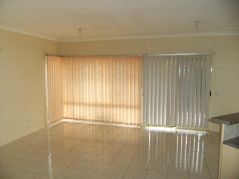 4 Millstream Way, Caroline Springs - Thumbnail 5