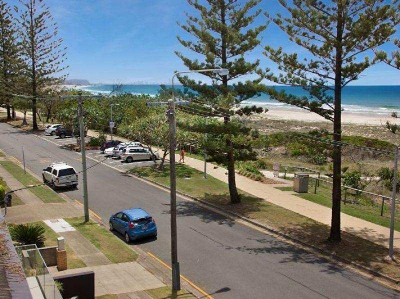 11/174 Pacific Parade - Bluewater on Pacific BILINGA QLD, - Bluewater On Pacific Bilinga - Thumbnail 4