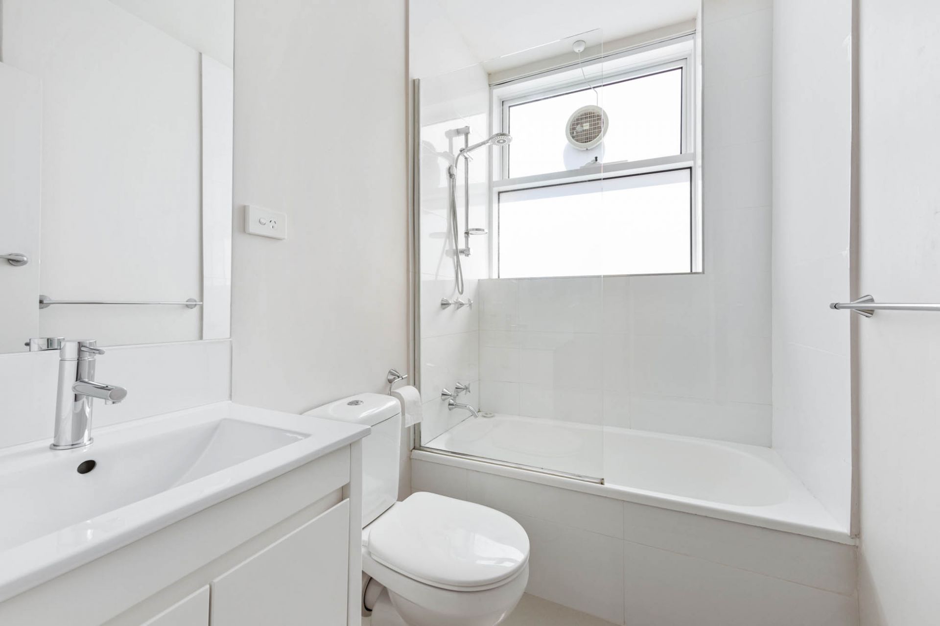 17/213 Williams Road, South Yarra - Thumbnail 5