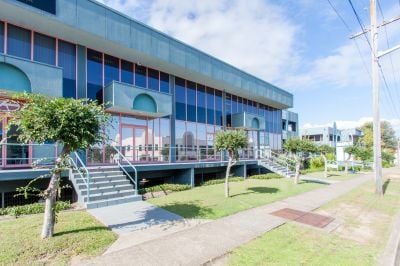 Showroom and/or Office