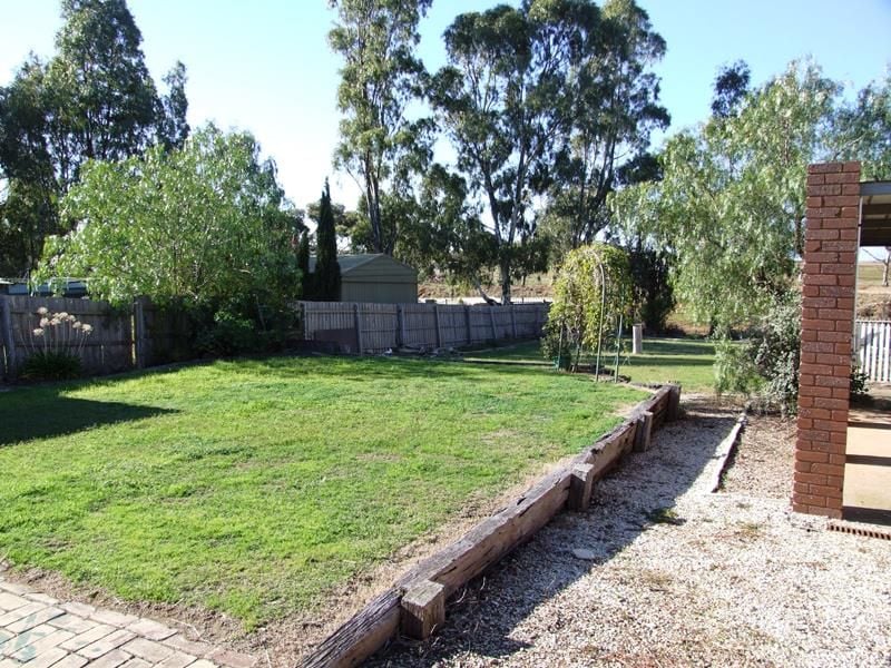 55 Underbank Blvd, Bacchus Marsh - Thumbnail 7