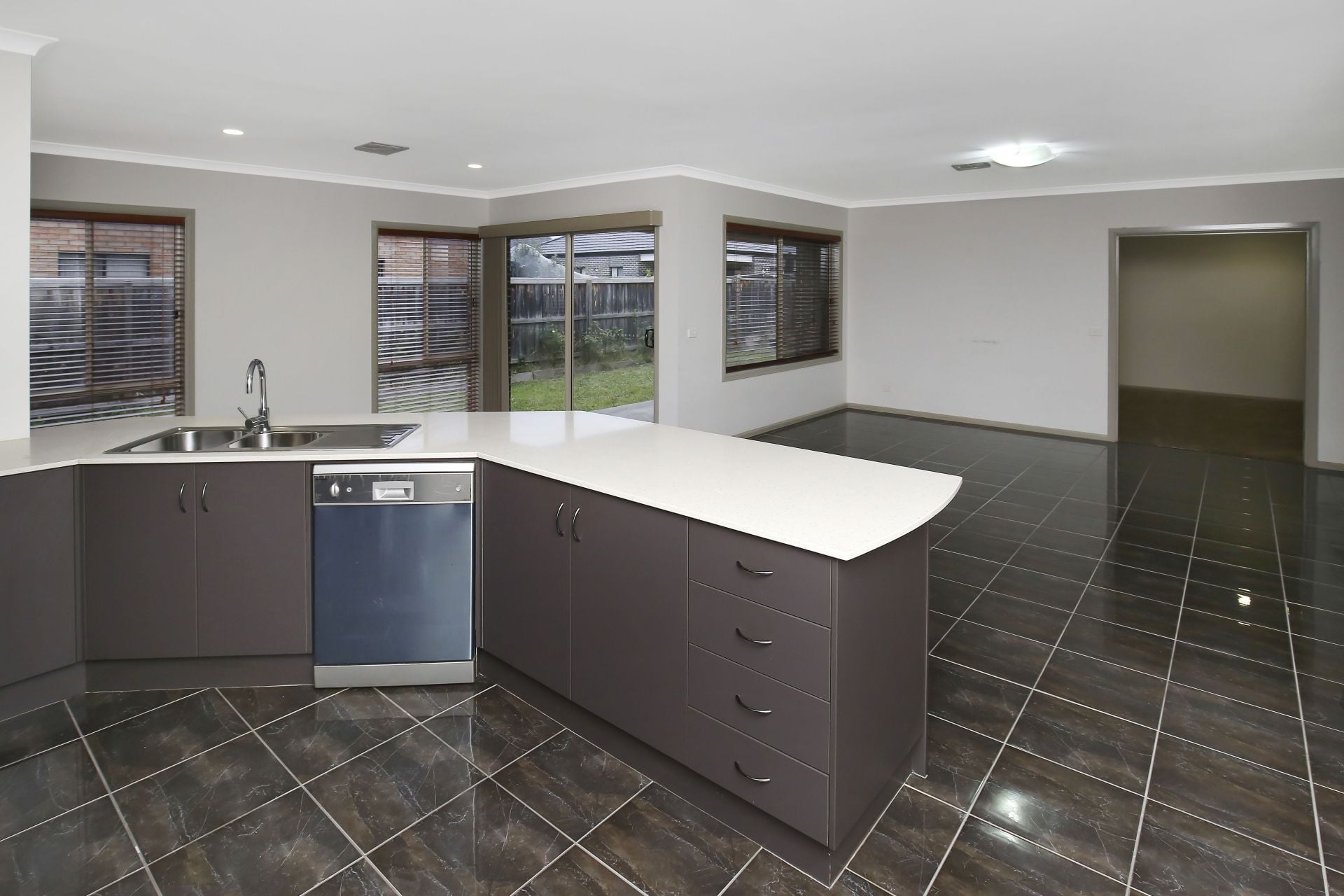 Spacious Four Bedroom Home, Theatre Room, Study & Rumpus Areas and more!